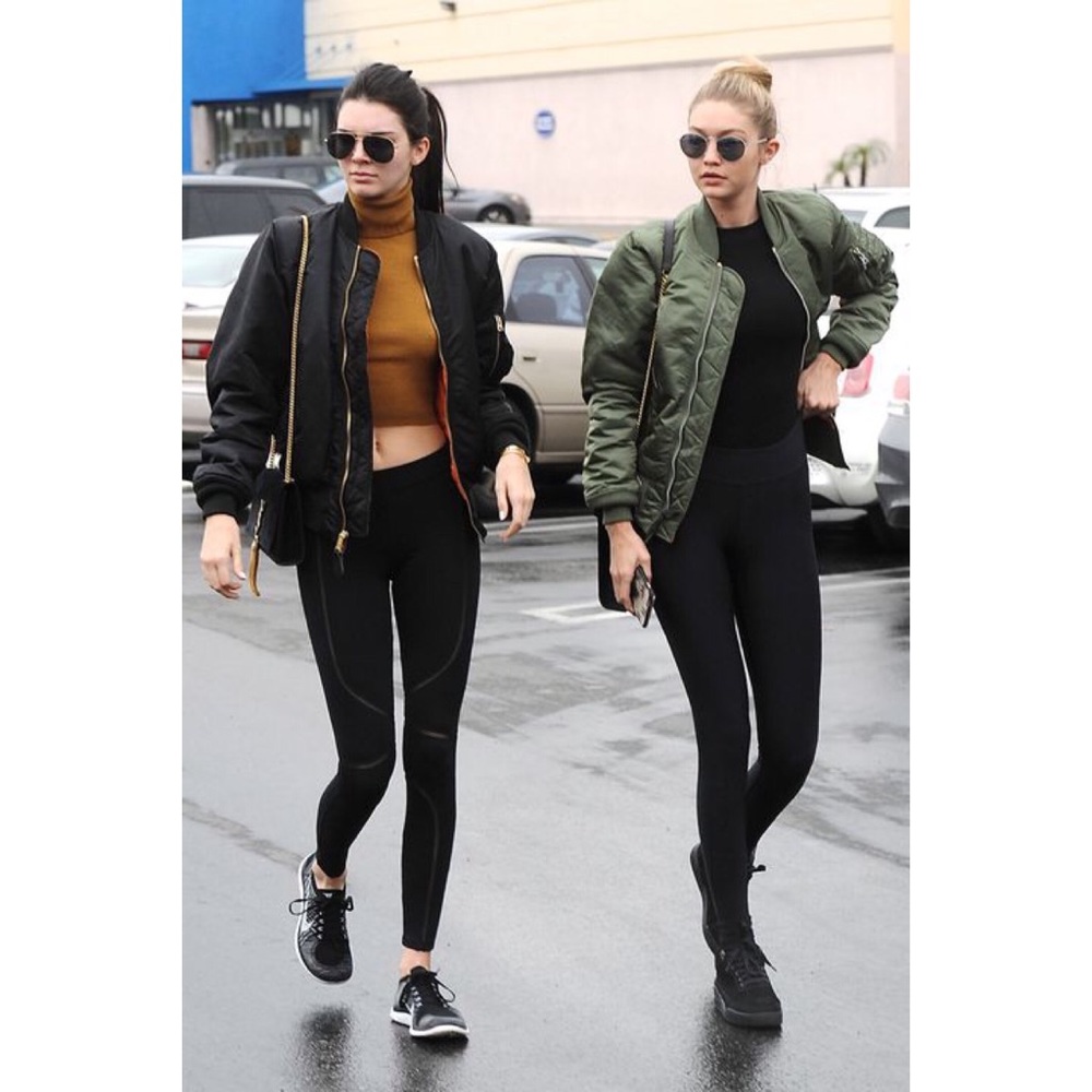 Alpha Industries Faux Fur Bomber Jacket - Picture 1 of 6